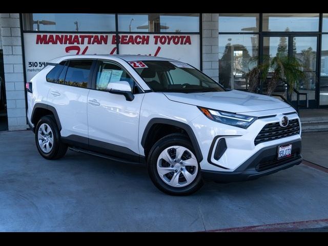 2023 Toyota RAV4 LE