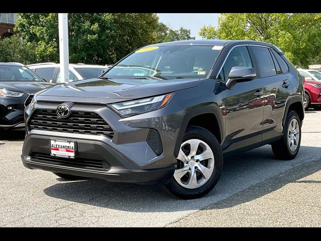 2023 Toyota RAV4 LE