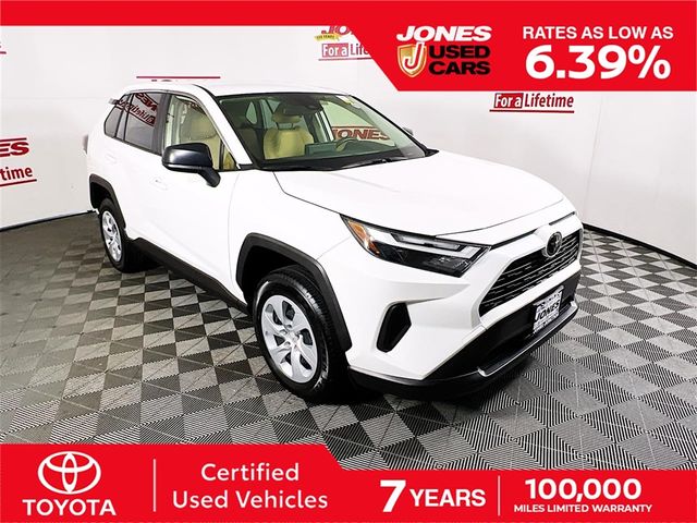 2023 Toyota RAV4 LE