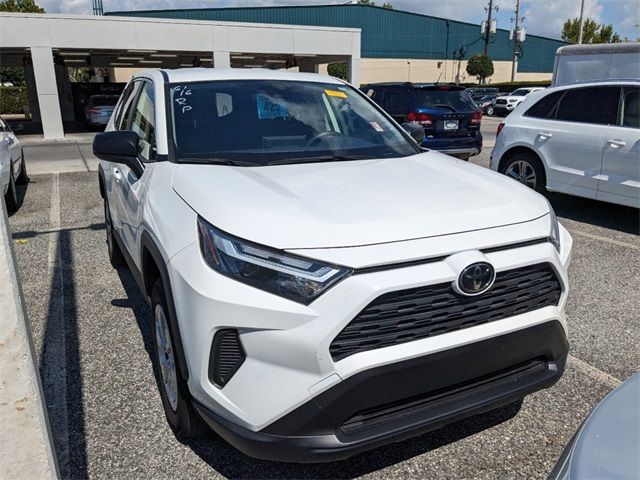 2023 Toyota RAV4 LE