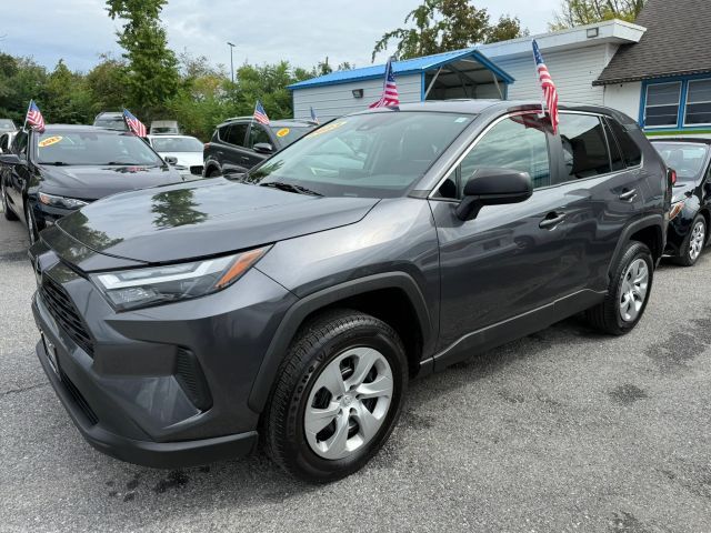 2023 Toyota RAV4 LE