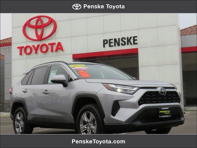 2023 Toyota RAV4 XLE