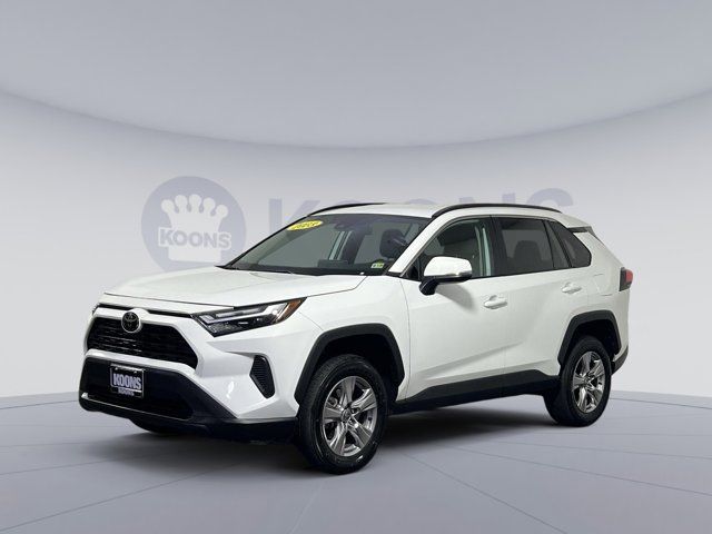 2023 Toyota RAV4 XLE