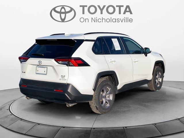 2023 Toyota RAV4 XLE