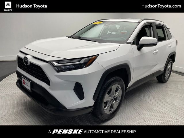 2023 Toyota RAV4 XLE