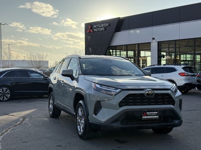 2023 Toyota RAV4 XLE