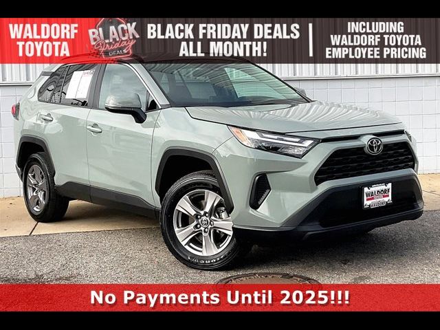 2023 Toyota RAV4 XLE