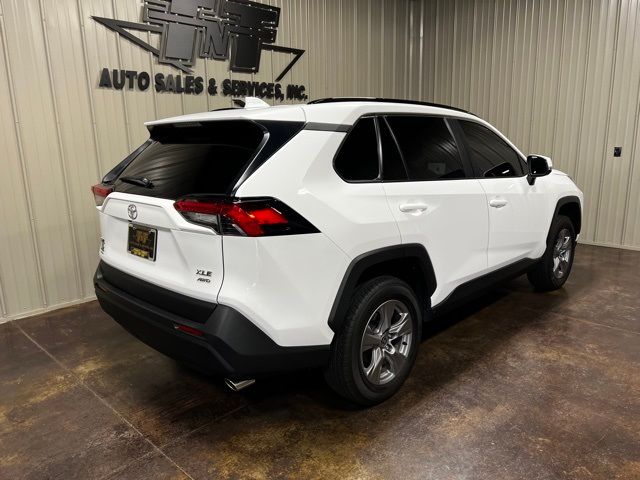 2023 Toyota RAV4 XLE