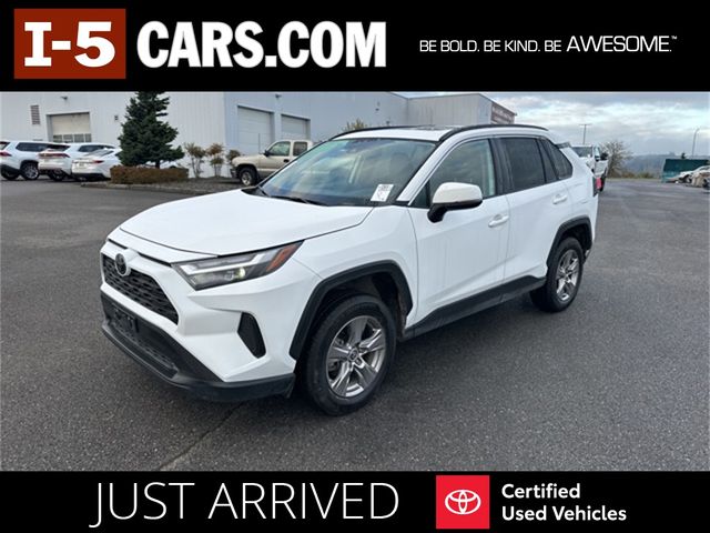 2023 Toyota RAV4 XLE