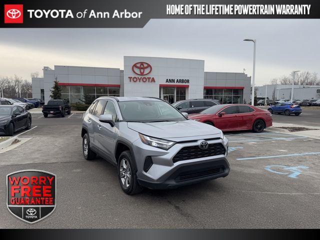 2023 Toyota RAV4 XLE