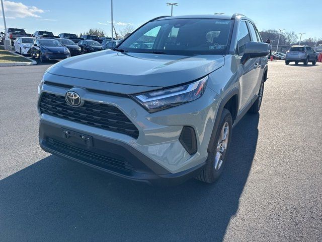 2023 Toyota RAV4 XLE