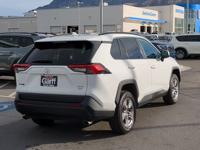 2023 Toyota RAV4 XLE