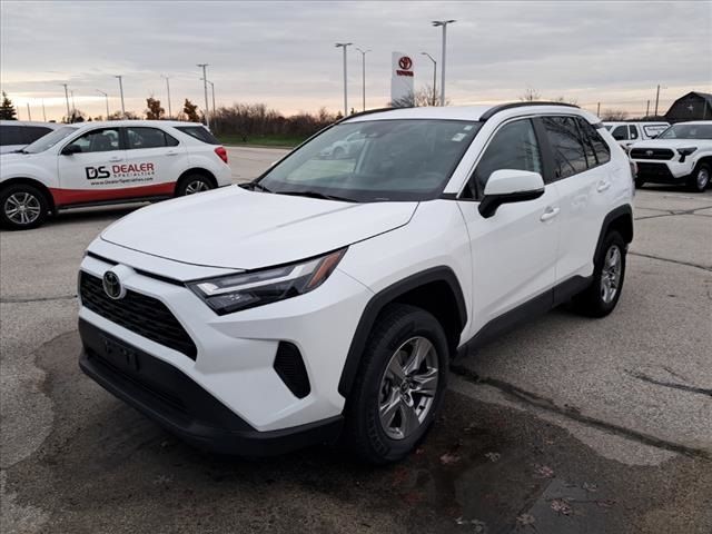 2023 Toyota RAV4 XLE