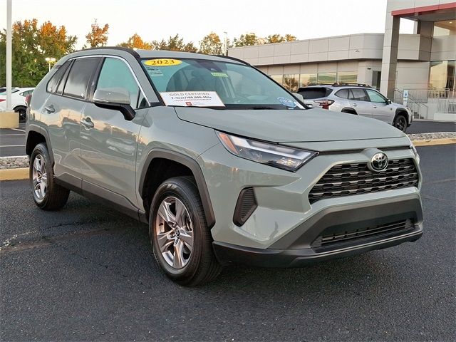 2023 Toyota RAV4 XLE