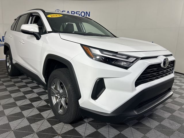 2023 Toyota RAV4 XLE