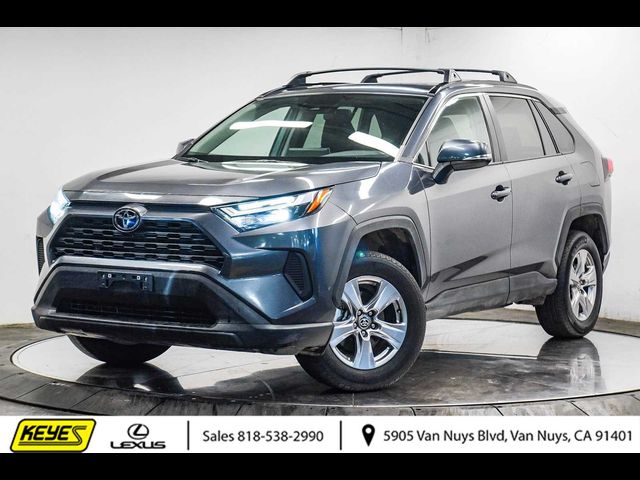 2023 Toyota RAV4 XLE