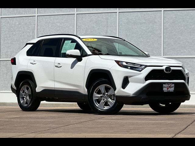 2023 Toyota RAV4 XLE