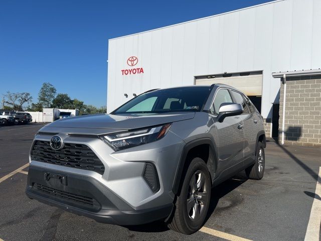 2023 Toyota RAV4 XLE