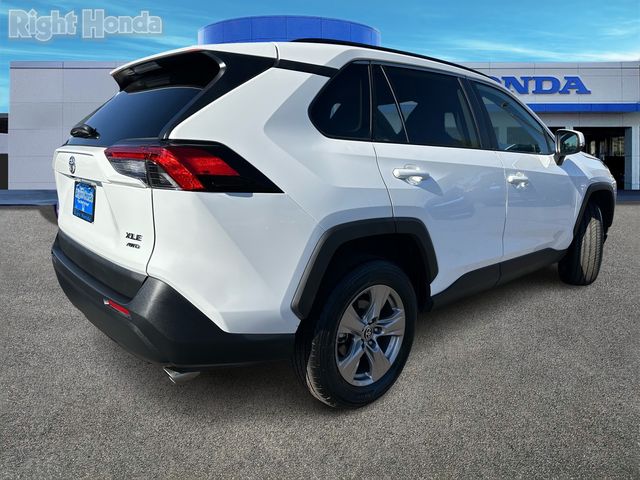 2023 Toyota RAV4 XLE