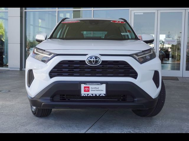 2023 Toyota RAV4 XLE