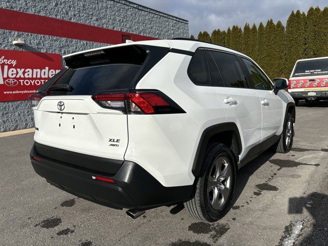 2023 Toyota RAV4 XLE