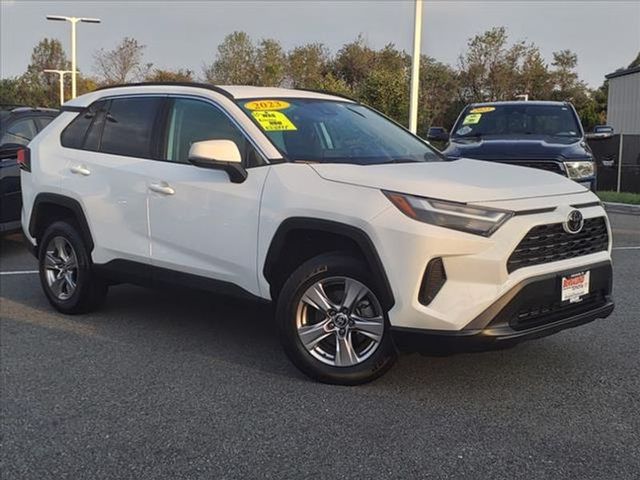 2023 Toyota RAV4 XLE