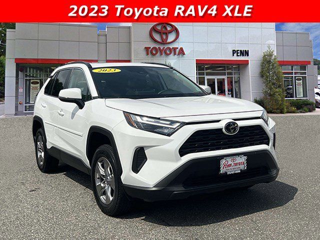 2023 Toyota RAV4 XLE