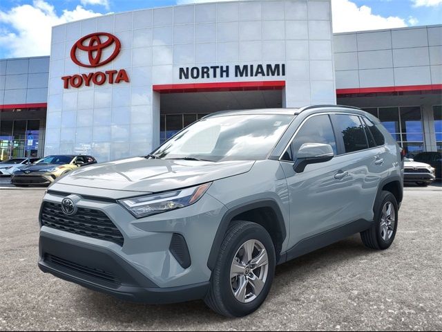 2023 Toyota RAV4 XLE