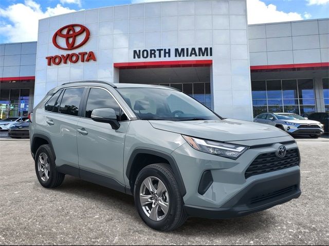 2023 Toyota RAV4 XLE