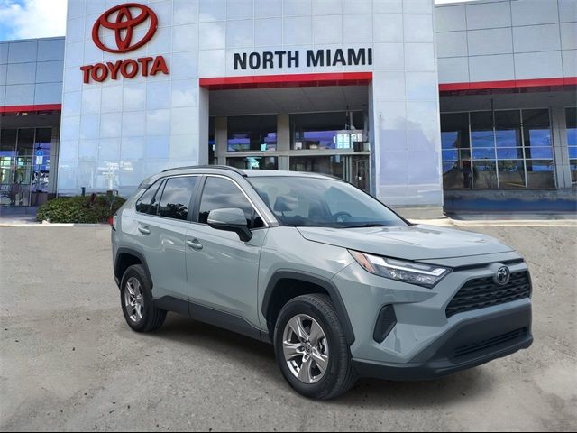 2023 Toyota RAV4 XLE