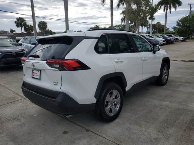 2023 Toyota RAV4 XLE