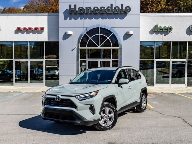 2023 Toyota RAV4 XLE