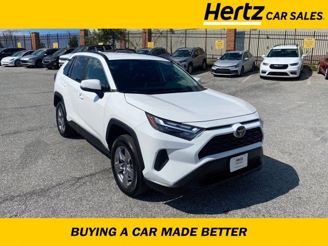 2023 Toyota RAV4 XLE