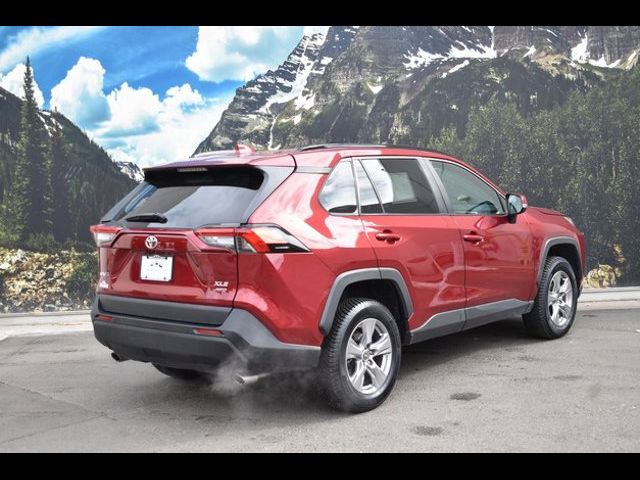 2023 Toyota RAV4 XLE