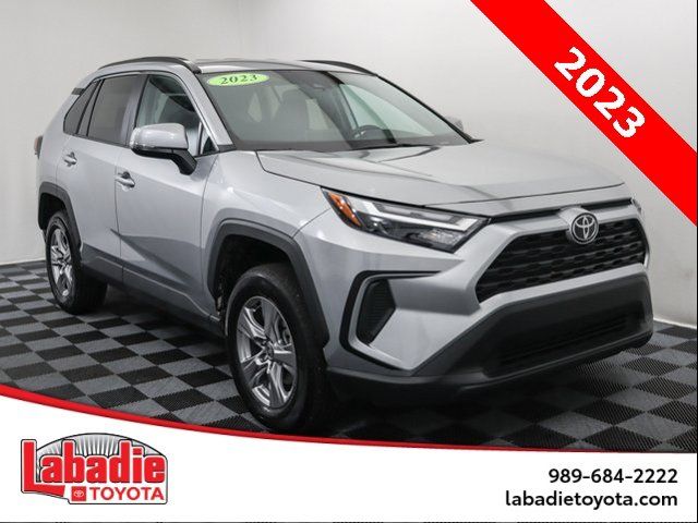 2023 Toyota RAV4 XLE