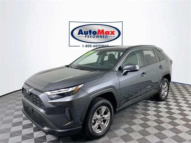 2023 Toyota RAV4 XLE