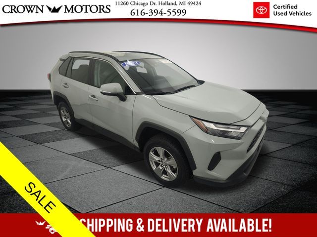 2023 Toyota RAV4 XLE