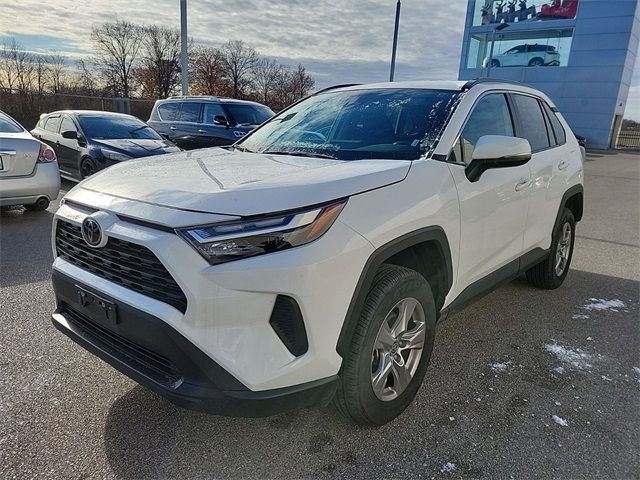 2023 Toyota RAV4 XLE