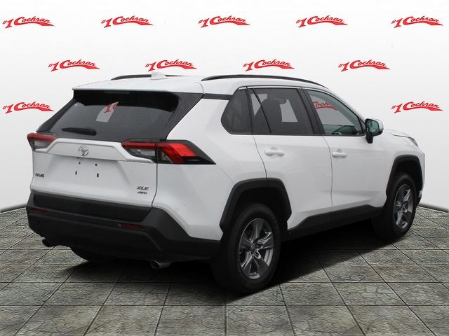 2023 Toyota RAV4 XLE