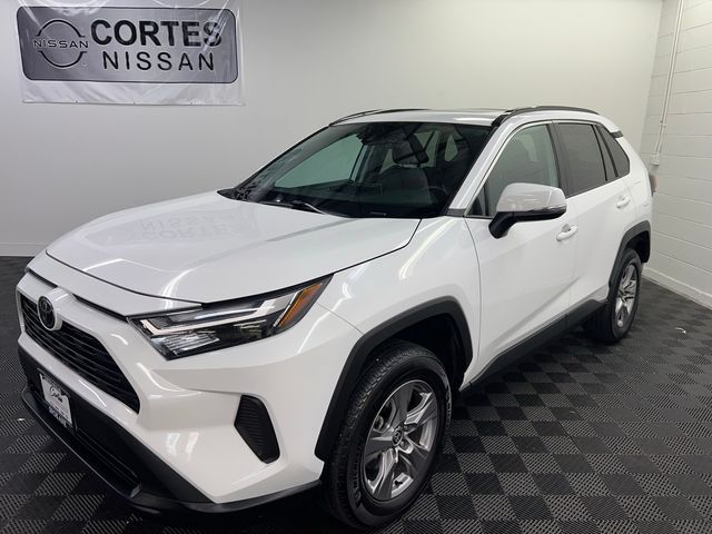 2023 Toyota RAV4 XLE