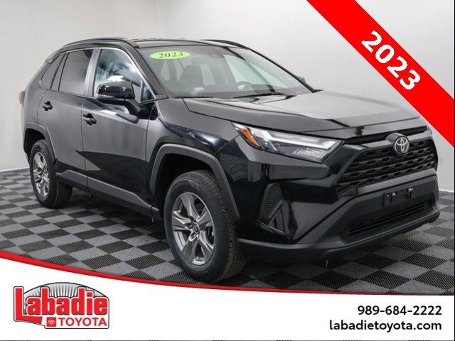 2023 Toyota RAV4 XLE