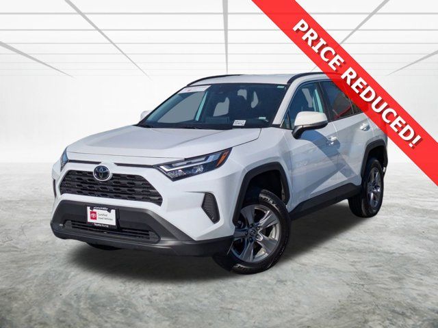 2023 Toyota RAV4 XLE