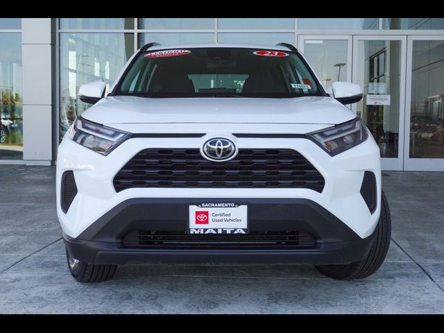 2023 Toyota RAV4 XLE