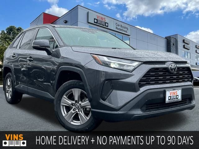 2023 Toyota RAV4 XLE