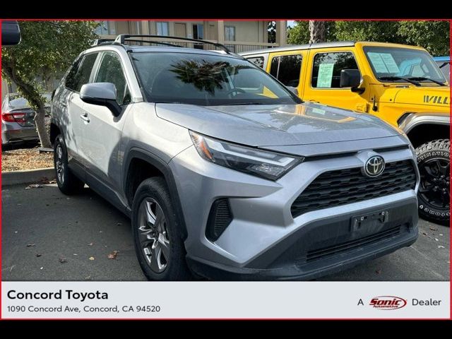 2023 Toyota RAV4 XLE