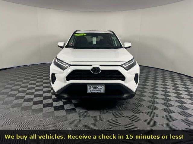 2023 Toyota RAV4 XLE