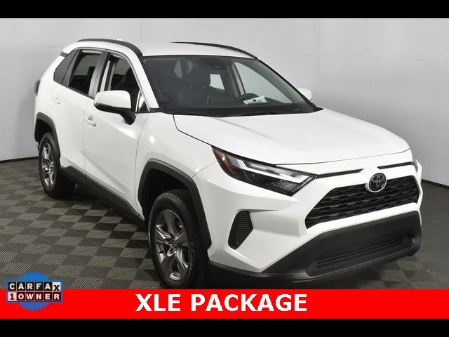 2023 Toyota RAV4 XLE