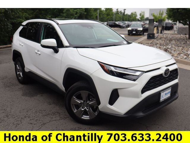 2023 Toyota RAV4 XLE