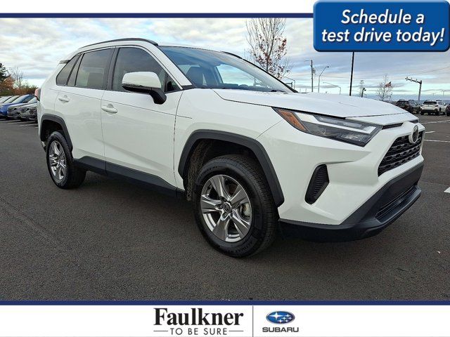 2023 Toyota RAV4 XLE