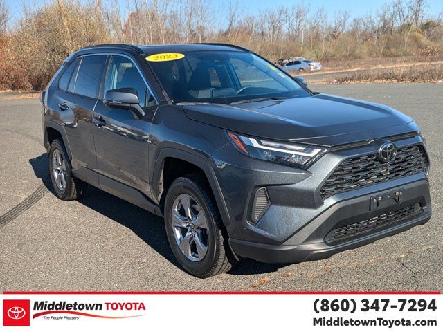 2023 Toyota RAV4 XLE